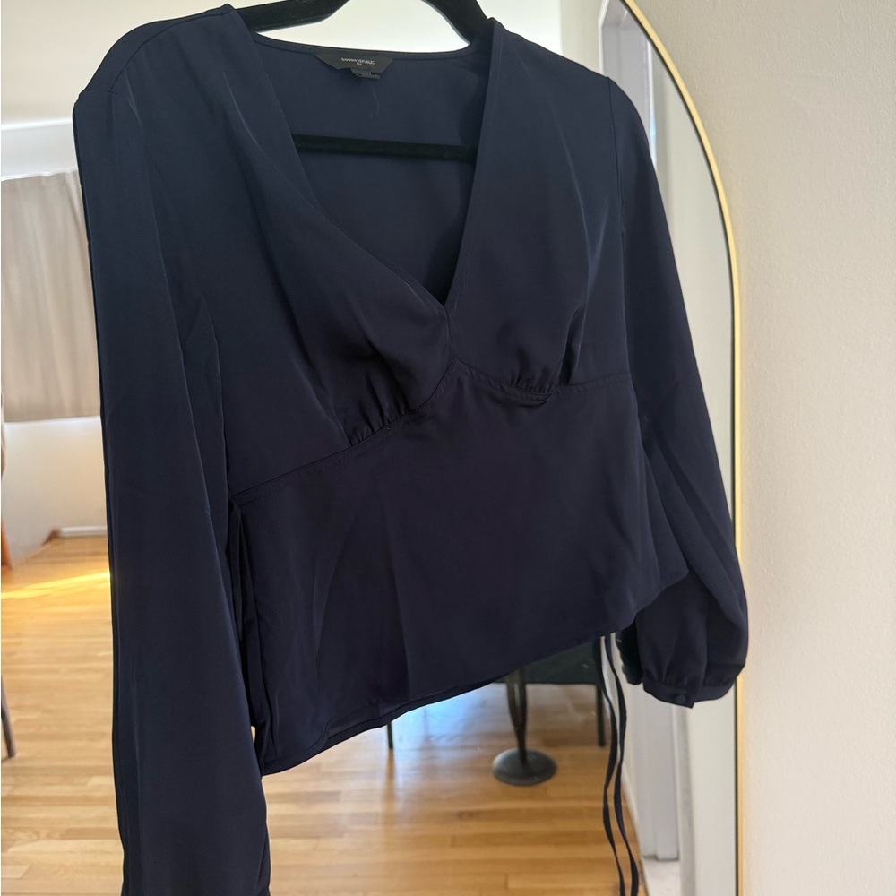 Banana Republic Navy V-Neck Long-Sleeve Blouse